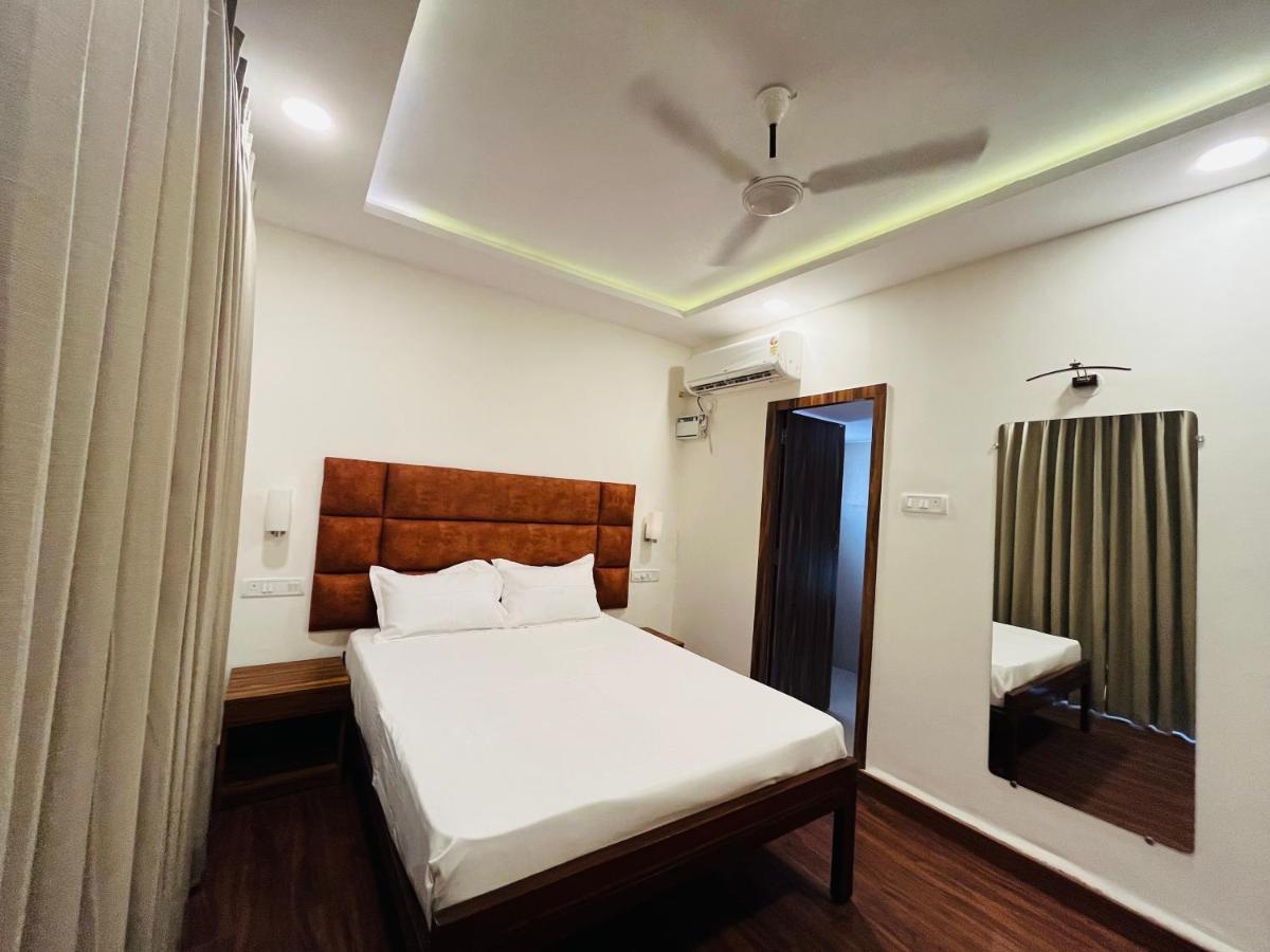 Ticlo Resorts Calangute Kültér fotó