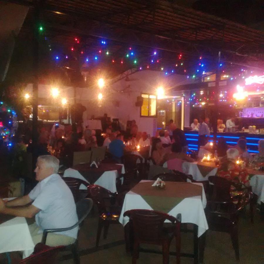 Ticlo Resorts Calangute Kültér fotó